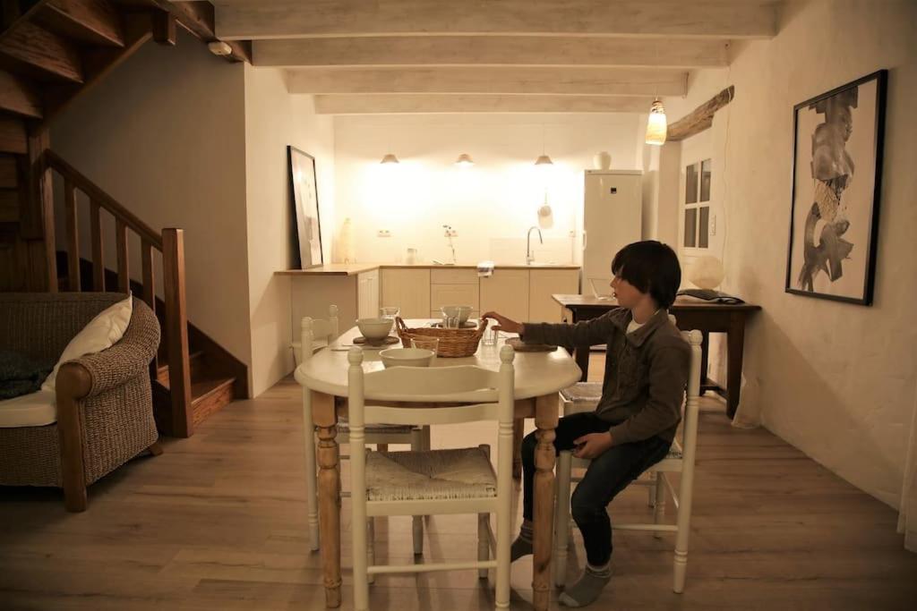 Relax With Art And Nature Mellionnec Εξωτερικό φωτογραφία